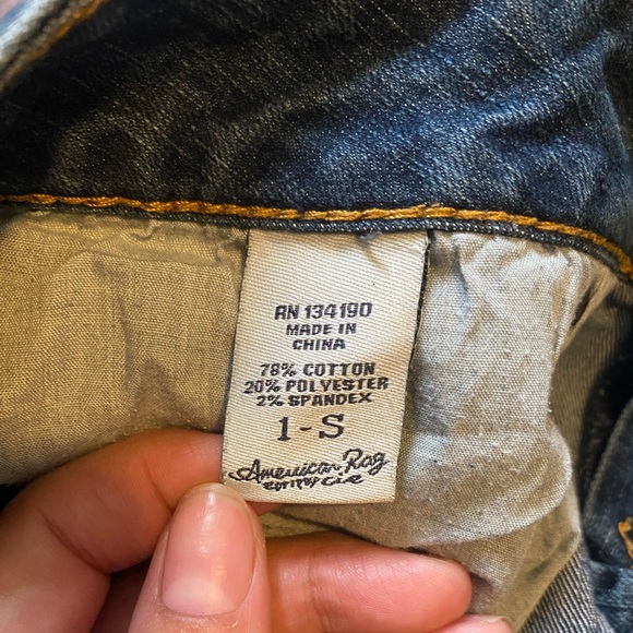 American Rag - Picture 3 of 3